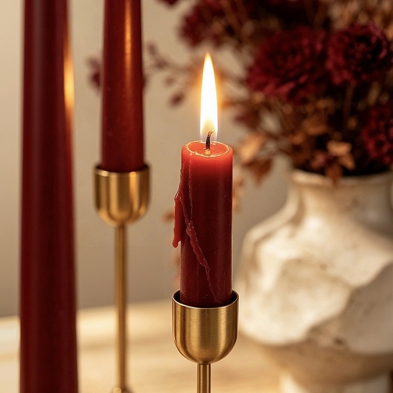 Burgundy Taper Candles, Long S - Silk Candle recension och pris